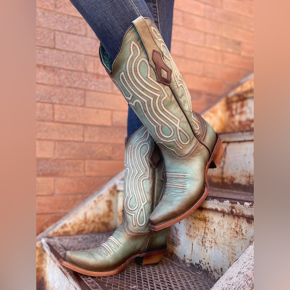 Corral handcrafted Boots